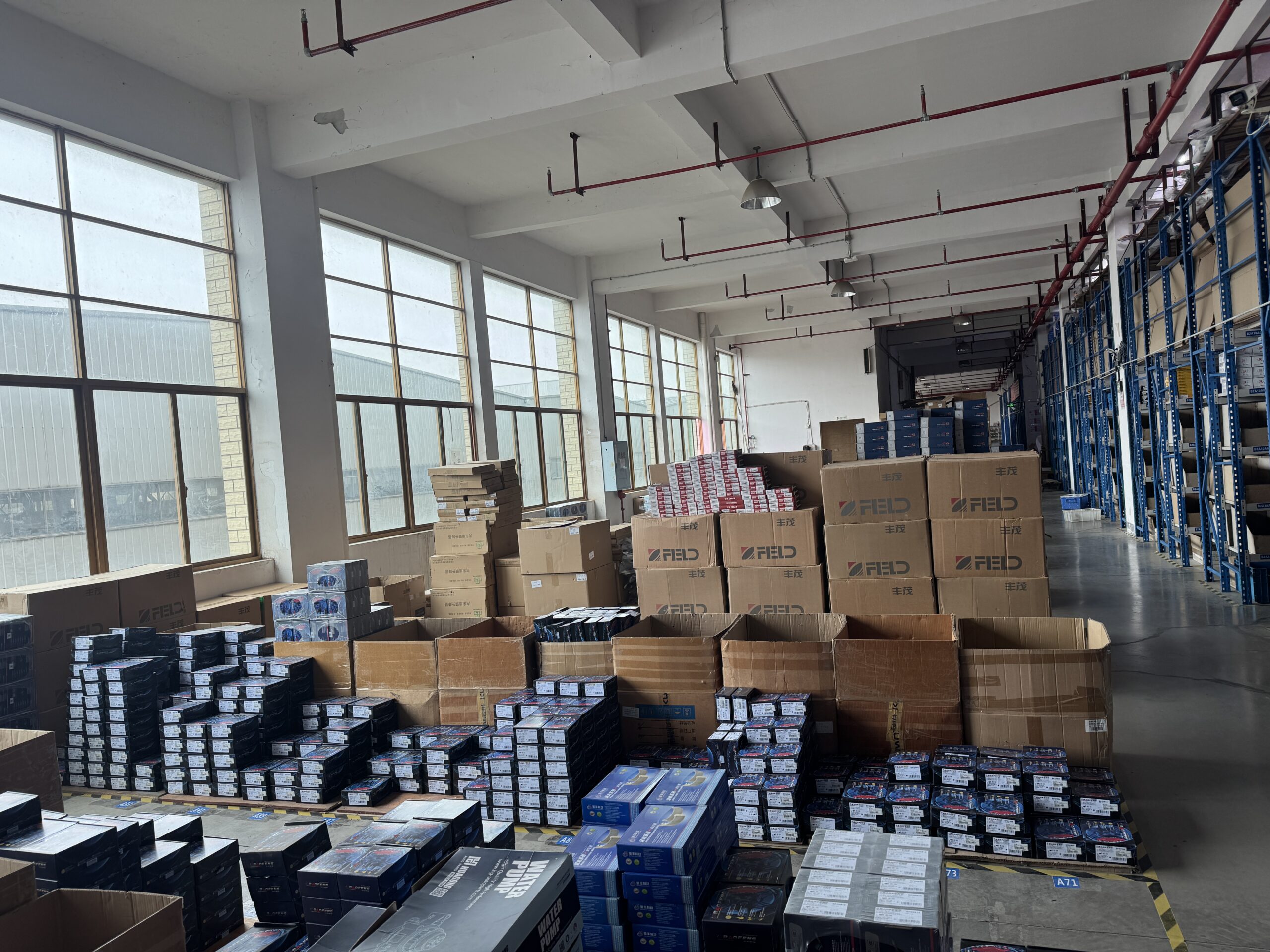 XPM Wholesale Car Semi Metallic Ceramic Auto Disc Brake Pad for TOYOTA - Image 6